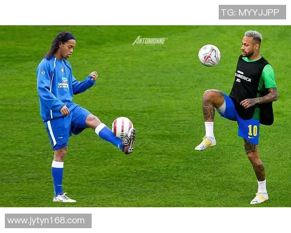 足球明星亲自示范训练技巧视频揭秘助你提升球技的秘诀与灵感